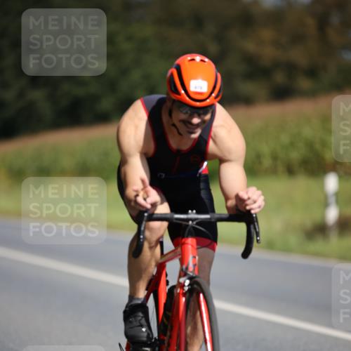 01.09.2024 - 17. Tribühne Triathlon H.Heesch http://msf.ph/oto/6948585 01.09.2024 12:03:29 Radfahren 364, 471, 523, 533, 678, 694 meine-sportfotos.de