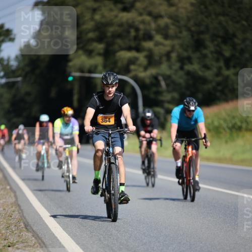 01.09.2024 - 17. Tribühne Triathlon H.Heesch http://msf.ph/oto/6948590 01.09.2024 12:03:34 Radfahren 364, 471, 518, 523, 533, 656, 694 meine-sportfotos.de