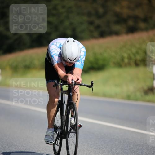 01.09.2024 - 17. Tribühne Triathlon H.Heesch http://msf.ph/oto/6948684 01.09.2024 12:03:42 Radfahren 518, 562, 656 meine-sportfotos.de