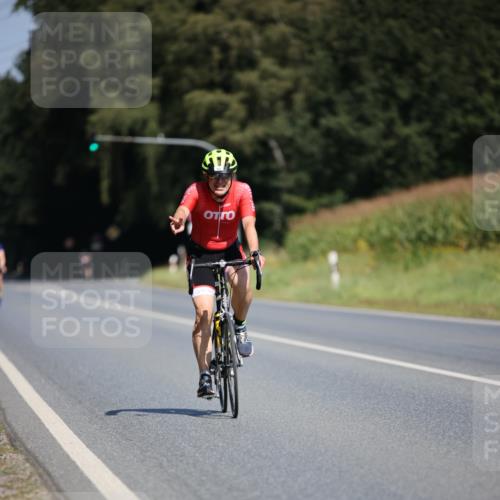 01.09.2024 - 17. Tribühne Triathlon H.Heesch http://msf.ph/oto/6948701 01.09.2024 12:03:44 Radfahren 531, 562, 656 meine-sportfotos.de