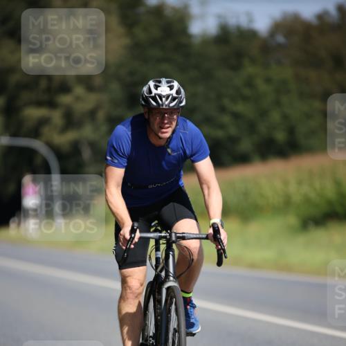 01.09.2024 - 17. Tribühne Triathlon H.Heesch http://msf.ph/oto/6948735 01.09.2024 12:03:53 Radfahren 507, 531, 609 meine-sportfotos.de