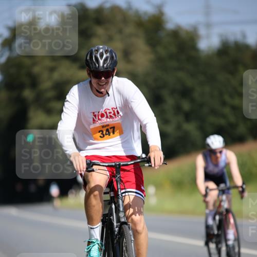 01.09.2024 - 17. Tribühne Triathlon H.Heesch http://msf.ph/oto/6948836 01.09.2024 12:05:52 Radfahren 347, 689 meine-sportfotos.de