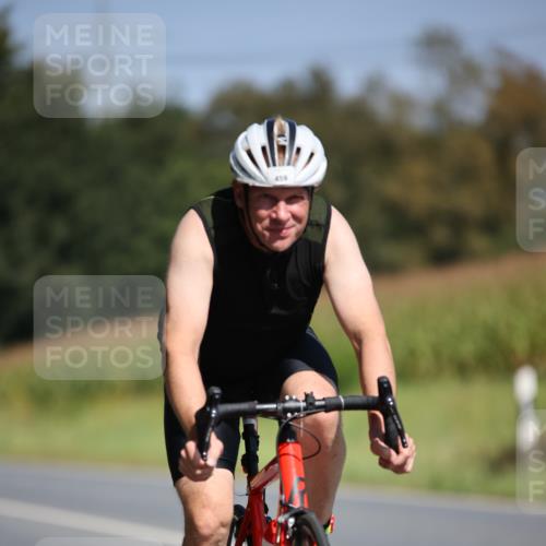 01.09.2024 - 17. Tribühne Triathlon H.Heesch http://msf.ph/oto/6948858 01.09.2024 12:06:03 Radfahren 459, 539, 561 meine-sportfotos.de