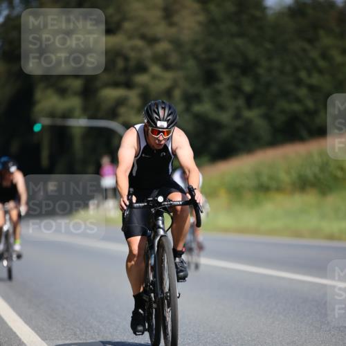 01.09.2024 - 17. Tribühne Triathlon H.Heesch http://msf.ph/oto/6948932 01.09.2024 12:06:15 Radfahren 483, 611, 704 meine-sportfotos.de