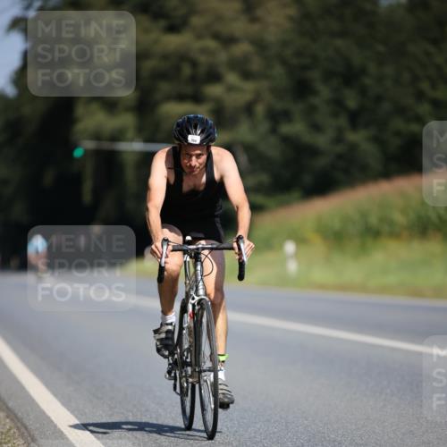 01.09.2024 - 17. Tribühne Triathlon H.Heesch http://msf.ph/oto/6948944 01.09.2024 12:06:17 Radfahren 483, 611, 704 meine-sportfotos.de