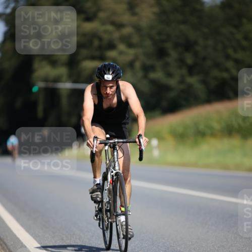 01.09.2024 - 17. Tribühne Triathlon H.Heesch http://msf.ph/oto/6948949 01.09.2024 12:06:17 Radfahren 483, 611, 704 meine-sportfotos.de