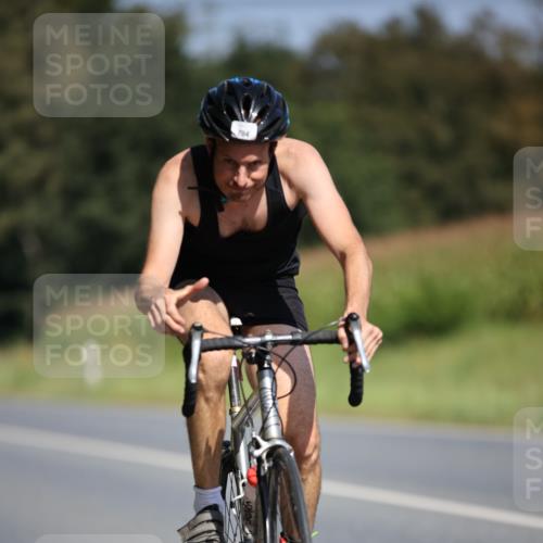 01.09.2024 - 17. Tribühne Triathlon H.Heesch http://msf.ph/oto/6948965 01.09.2024 12:06:17 Radfahren 483, 611, 704 meine-sportfotos.de
