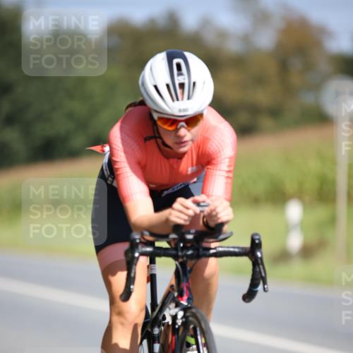 01.09.2024 - 17. Tribühne Triathlon H.Heesch http://msf.ph/oto/6949087 01.09.2024 12:07:07 Radfahren 589, 658, 673, 680 meine-sportfotos.de