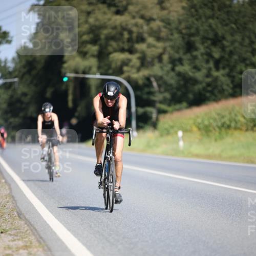 01.09.2024 - 17. Tribühne Triathlon H.Heesch http://msf.ph/oto/6949100 01.09.2024 12:07:14 Radfahren 589, 673 meine-sportfotos.de
