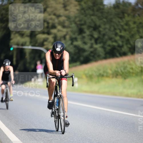 01.09.2024 - 17. Tribühne Triathlon H.Heesch http://msf.ph/oto/6949115 01.09.2024 12:07:14 Radfahren 589, 673 meine-sportfotos.de