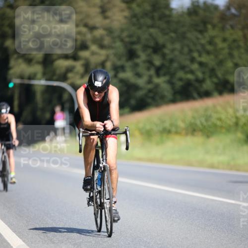 01.09.2024 - 17. Tribühne Triathlon H.Heesch http://msf.ph/oto/6949117 01.09.2024 12:07:15 Radfahren 589, 673 meine-sportfotos.de