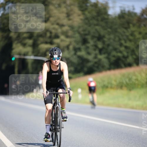 01.09.2024 - 17. Tribühne Triathlon H.Heesch http://msf.ph/oto/6949136 01.09.2024 12:07:16 Radfahren 589, 673 meine-sportfotos.de
