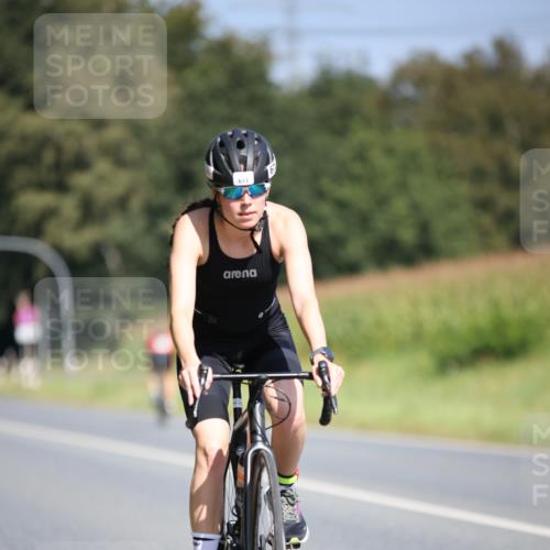 01.09.2024 - 17. Tribühne Triathlon H.Heesch http://msf.ph/oto/6949152 01.09.2024 12:07:17 Radfahren 543, 589, 673 meine-sportfotos.de