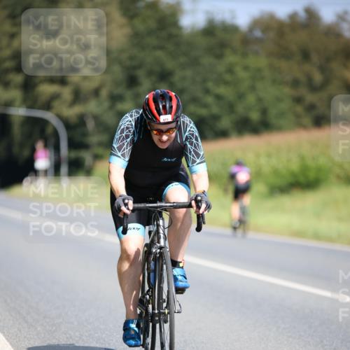 01.09.2024 - 17. Tribühne Triathlon H.Heesch http://msf.ph/oto/6949199 01.09.2024 12:07:35 Radfahren 473, 482, 649, 691 meine-sportfotos.de