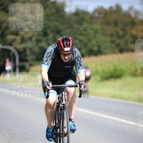 01.09.2024 - 17. Tribühne Triathlon H.Heesch http://msf.ph/oto/6949201 01.09.2024 12:07:35 Radfahren 473, 482, 649, 691 meine-sportfotos.de