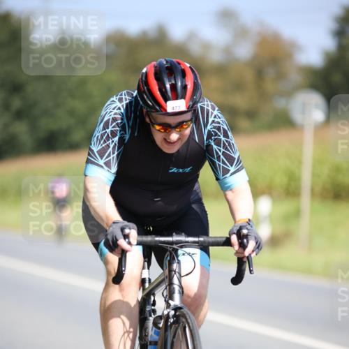 01.09.2024 - 17. Tribühne Triathlon H.Heesch http://msf.ph/oto/6949212 01.09.2024 12:07:35 Radfahren 473, 482, 649, 691 meine-sportfotos.de