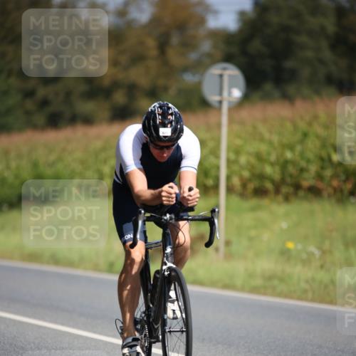 01.09.2024 - 17. Tribühne Triathlon H.Heesch http://msf.ph/oto/6949301 01.09.2024 12:07:53 Radfahren 369, 503, 527, 603, 614, 620, 621, 688 meine-sportfotos.de