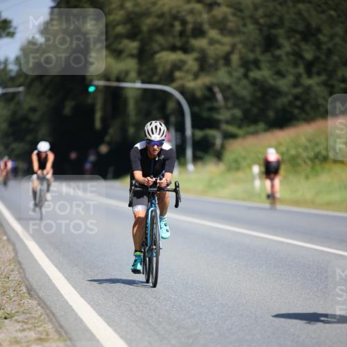 01.09.2024 - 17. Tribühne Triathlon H.Heesch http://msf.ph/oto/6949327 01.09.2024 12:08:00 Radfahren 503, 527, 620, 678, 693 meine-sportfotos.de