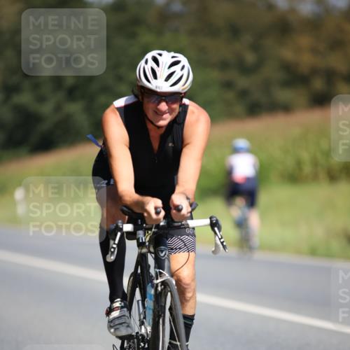01.09.2024 - 17. Tribühne Triathlon H.Heesch http://msf.ph/oto/6949369 01.09.2024 12:08:05 Radfahren 613, 678, 687, 693 meine-sportfotos.de