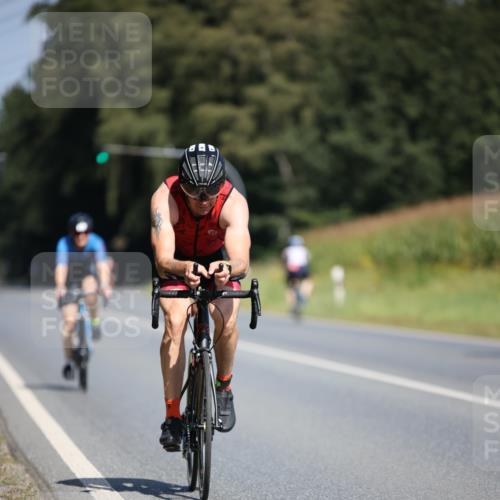 01.09.2024 - 17. Tribühne Triathlon H.Heesch http://msf.ph/oto/6949379 01.09.2024 12:08:13 Radfahren 501, 609, 613, 687 meine-sportfotos.de
