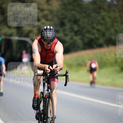 01.09.2024 - 17. Tribühne Triathlon H.Heesch http://msf.ph/oto/6949390 01.09.2024 12:08:13 Radfahren 501, 609, 613, 687 meine-sportfotos.de