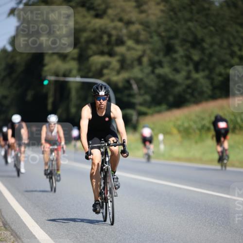 01.09.2024 - 17. Tribühne Triathlon H.Heesch http://msf.ph/oto/6949455 01.09.2024 12:08:23 Radfahren 579, 595, 601, 632, 656, 679 meine-sportfotos.de