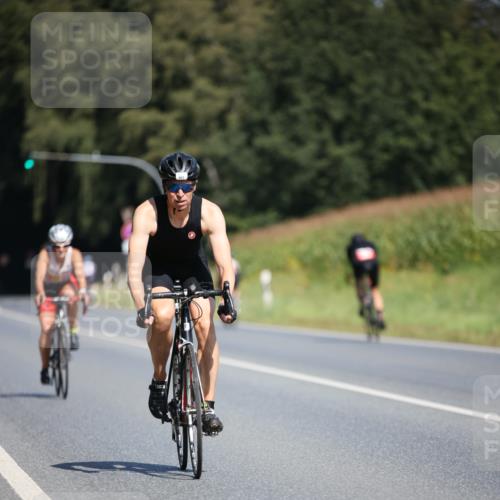 01.09.2024 - 17. Tribühne Triathlon H.Heesch http://msf.ph/oto/6949461 01.09.2024 12:08:23 Radfahren 579, 595, 601, 632, 656, 679 meine-sportfotos.de