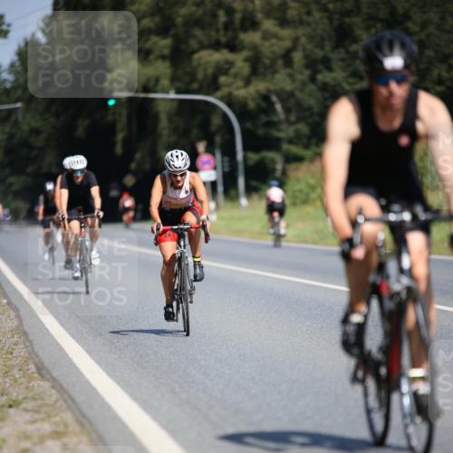 01.09.2024 - 17. Tribühne Triathlon H.Heesch http://msf.ph/oto/6949471 01.09.2024 12:08:24 Radfahren 579, 595, 601, 632, 656, 679 meine-sportfotos.de