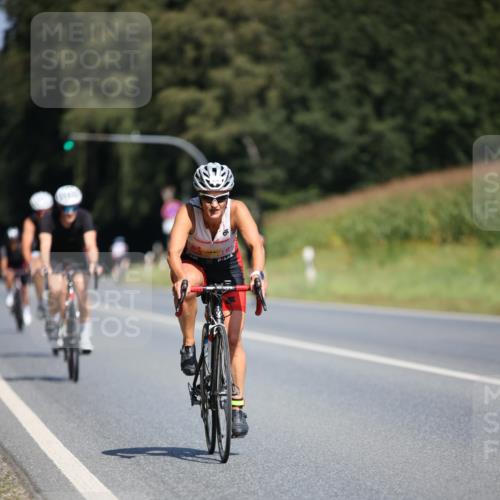01.09.2024 - 17. Tribühne Triathlon H.Heesch http://msf.ph/oto/6949495 01.09.2024 12:08:25 Radfahren 579, 595, 601, 632, 656, 679 meine-sportfotos.de