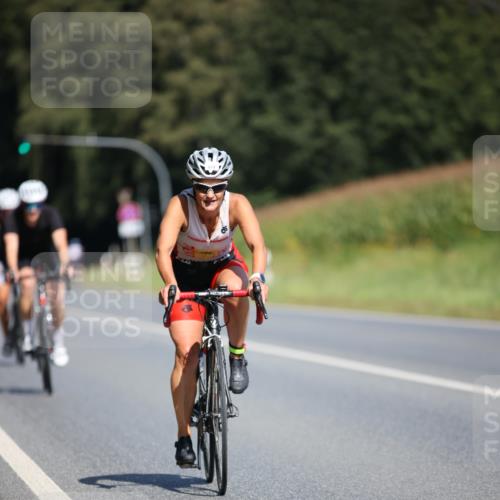 01.09.2024 - 17. Tribühne Triathlon H.Heesch http://msf.ph/oto/6949501 01.09.2024 12:08:25 Radfahren 579, 595, 601, 632, 656, 679 meine-sportfotos.de