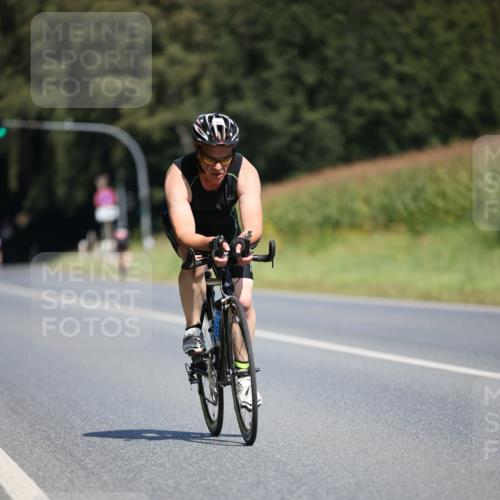 01.09.2024 - 17. Tribühne Triathlon H.Heesch http://msf.ph/oto/6949692 01.09.2024 12:08:53 Radfahren 585, 630, 662, 683 meine-sportfotos.de