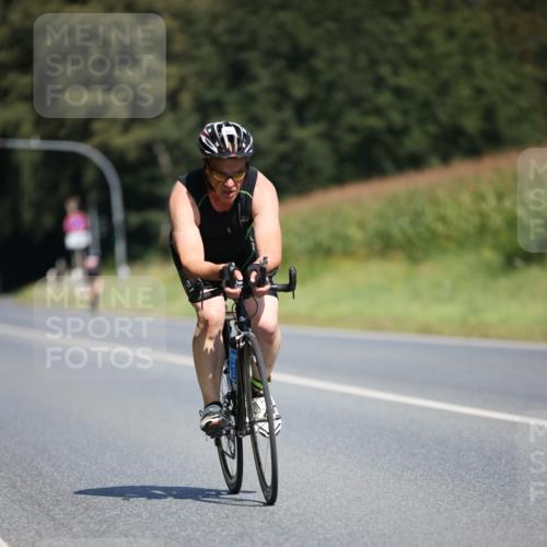 01.09.2024 - 17. Tribühne Triathlon H.Heesch http://msf.ph/oto/6949694 01.09.2024 12:08:53 Radfahren 585, 630, 662, 683 meine-sportfotos.de