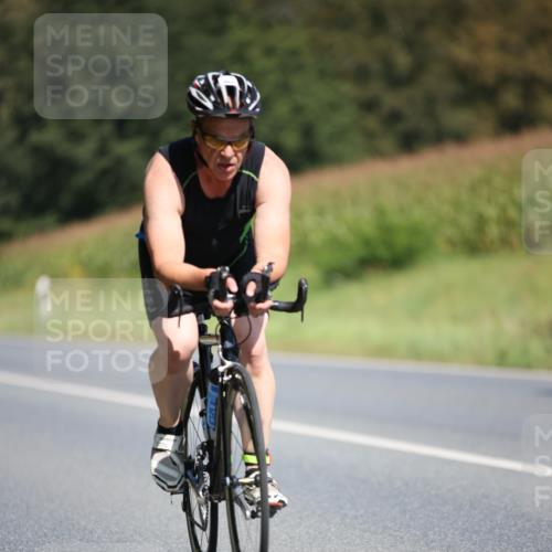 01.09.2024 - 17. Tribühne Triathlon H.Heesch http://msf.ph/oto/6949704 01.09.2024 12:08:54 Radfahren 585, 630, 662, 683 meine-sportfotos.de