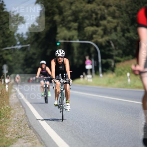 01.09.2024 - 17. Tribühne Triathlon H.Heesch http://msf.ph/oto/6949806 01.09.2024 12:09:14 Radfahren 177, 616, 622, 654, 706 meine-sportfotos.de