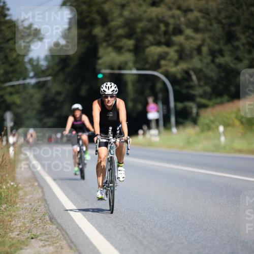 01.09.2024 - 17. Tribühne Triathlon H.Heesch http://msf.ph/oto/6949812 01.09.2024 12:09:14 Radfahren 177, 616, 622, 654, 706 meine-sportfotos.de