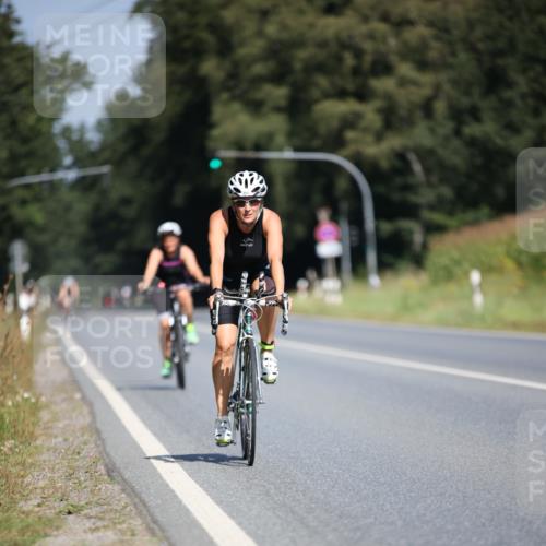 01.09.2024 - 17. Tribühne Triathlon H.Heesch http://msf.ph/oto/6949816 01.09.2024 12:09:14 Radfahren 177, 616, 622, 654, 706 meine-sportfotos.de