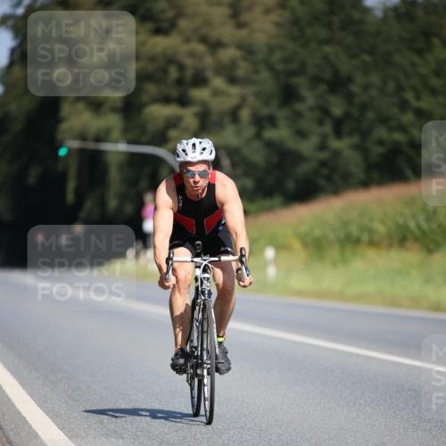 01.09.2024 - 17. Tribühne Triathlon H.Heesch http://msf.ph/oto/6949869 01.09.2024 12:09:29 Radfahren 565, 566, 650 meine-sportfotos.de