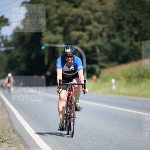 01.09.2024 - 17. Tribühne Triathlon H.Heesch http://msf.ph/oto/6949910 01.09.2024 12:09:37 Radfahren 565, 566, 598, 653, 692 meine-sportfotos.de