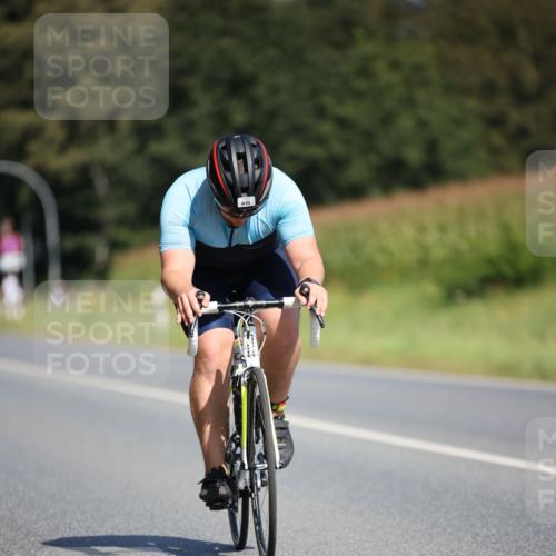 01.09.2024 - 17. Tribühne Triathlon H.Heesch http://msf.ph/oto/6949946 01.09.2024 12:09:52 Radfahren 533, 536, 582, 635, 648, 686 meine-sportfotos.de