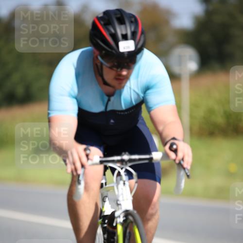 01.09.2024 - 17. Tribühne Triathlon H.Heesch http://msf.ph/oto/6949964 01.09.2024 12:09:53 Radfahren 533, 536, 582, 635, 648, 667 meine-sportfotos.de