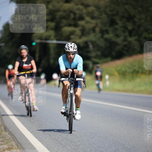 01.09.2024 - 17. Tribühne Triathlon H.Heesch http://msf.ph/oto/6950062 01.09.2024 12:10:09 Radfahren 440, 515, 556, 573, 631, 666, 669 meine-sportfotos.de