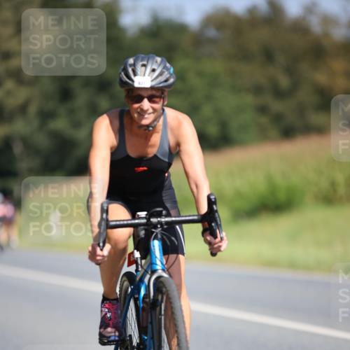01.09.2024 - 17. Tribühne Triathlon H.Heesch http://msf.ph/oto/6950135 01.09.2024 12:10:19 Radfahren 631 meine-sportfotos.de