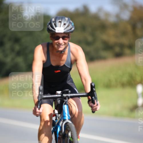 01.09.2024 - 17. Tribühne Triathlon H.Heesch http://msf.ph/oto/6950139 01.09.2024 12:10:19 Radfahren 631 meine-sportfotos.de