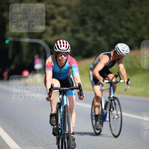 01.09.2024 - 17. Tribühne Triathlon H.Heesch http://msf.ph/oto/6950274 01.09.2024 12:11:14 Radfahren 586, 642, 651, 685 meine-sportfotos.de