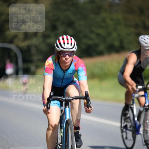 01.09.2024 - 17. Tribühne Triathlon H.Heesch http://msf.ph/oto/6950282 01.09.2024 12:11:15 Radfahren 586, 642, 651, 685 meine-sportfotos.de
