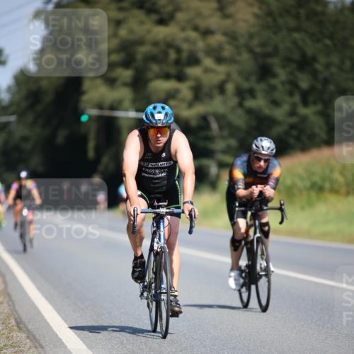 01.09.2024 - 17. Tribühne Triathlon H.Heesch http://msf.ph/oto/6950324 01.09.2024 12:11:29 Radfahren 546, 578, 647, 663, 689, 704 meine-sportfotos.de