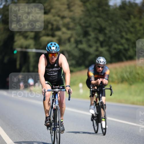 01.09.2024 - 17. Tribühne Triathlon H.Heesch http://msf.ph/oto/6950330 01.09.2024 12:11:29 Radfahren 546, 578, 647, 663, 689, 704 meine-sportfotos.de
