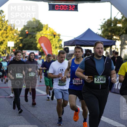 01.09.2024 - BARMER Alsterlauf Kathrin Stürmer Photography http://msf.ph/oto/6969037 01.09.2024 08:58:58 Ziel  meine-sportfotos.de