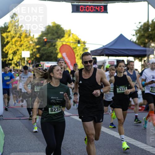 01.09.2024 - BARMER Alsterlauf Kathrin Stürmer Photography http://msf.ph/oto/6969046 01.09.2024 08:59:08 Ziel  meine-sportfotos.de