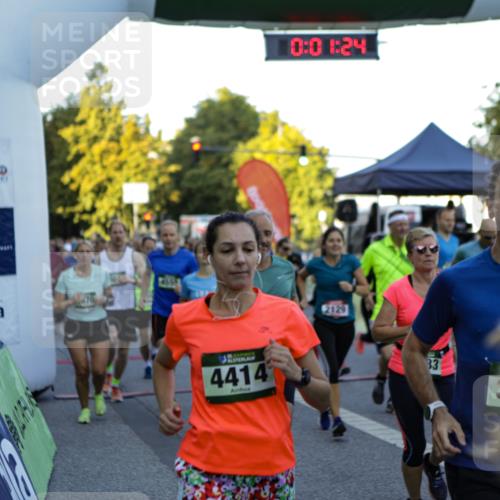 01.09.2024 - BARMER Alsterlauf Kathrin Stürmer Photography http://msf.ph/oto/6969057 01.09.2024 08:59:50 Ziel  meine-sportfotos.de